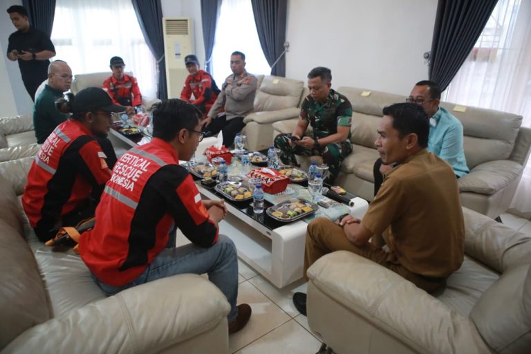 WhatsApp Image 2025-09-23 at 10.57.42 (1)