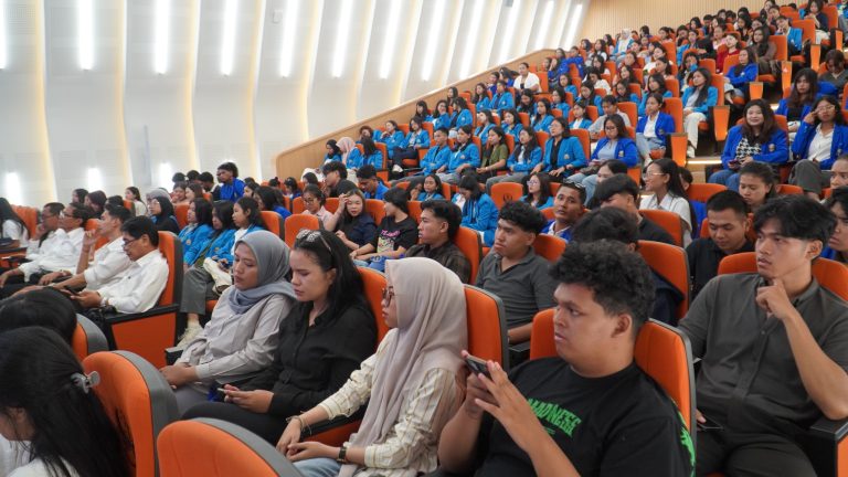 WhatsApp Image 2025-10-14 at 16.37.02 (1)