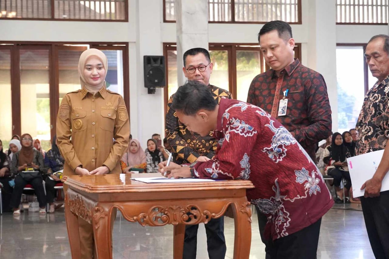 WhatsApp Image 2025-10-22 at 10.31.00 (1)