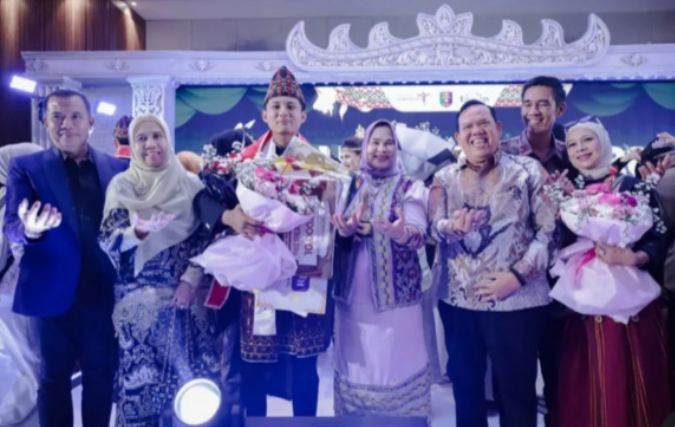 Grand final Muli Mekhanai